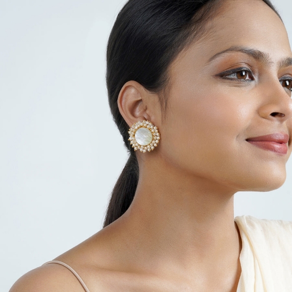 EARRINGS - Picture 3 of 3